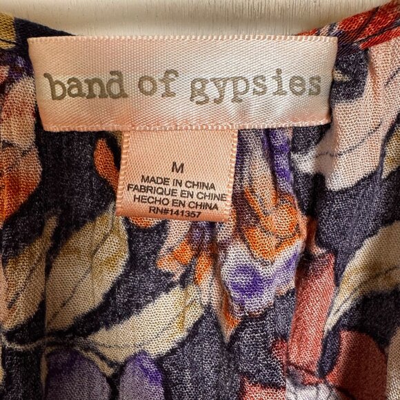 BAND OF GYPSIES COLORFUL FLORAL GAUZY SURPLICE SHORT ROMPER WIGH BALLOON SLEEVES - Picture 6 of 11